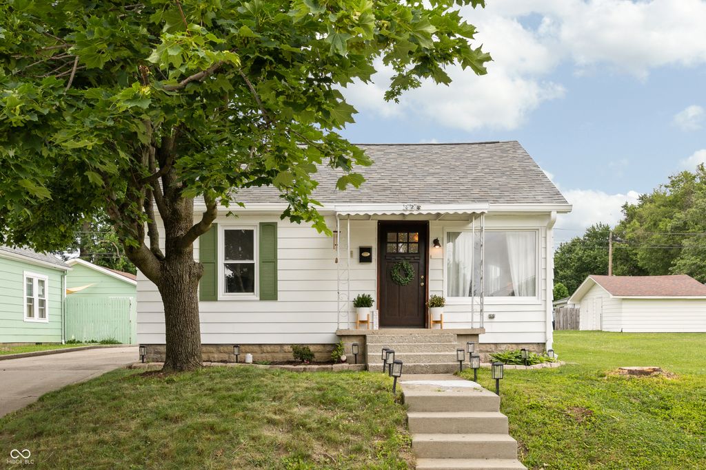 325 E Michigan Street, Fortville, IN 46040