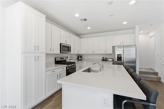 6571 Dove Point Place, Las Vegas, NV 89130