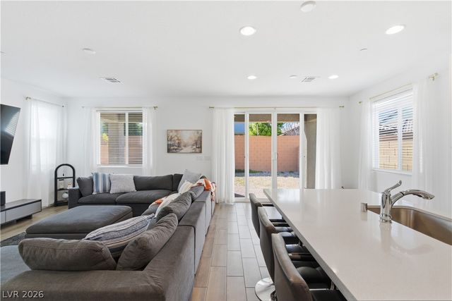 6571 Dove Point Place, Las Vegas, NV 89130