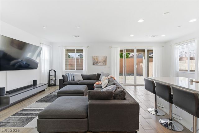 6571 Dove Point Place, Las Vegas, NV 89130