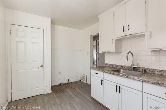 9922 Coyle Street, Detroit, MI 48227