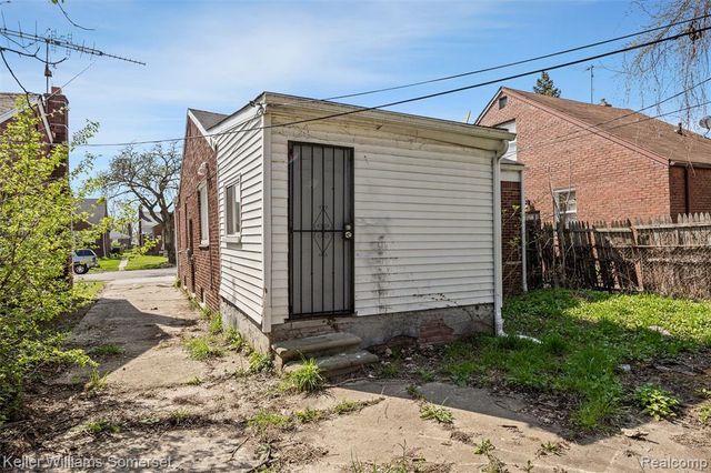 9922 Coyle Street, Detroit, MI 48227