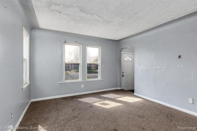 9922 Coyle Street, Detroit, MI 48227