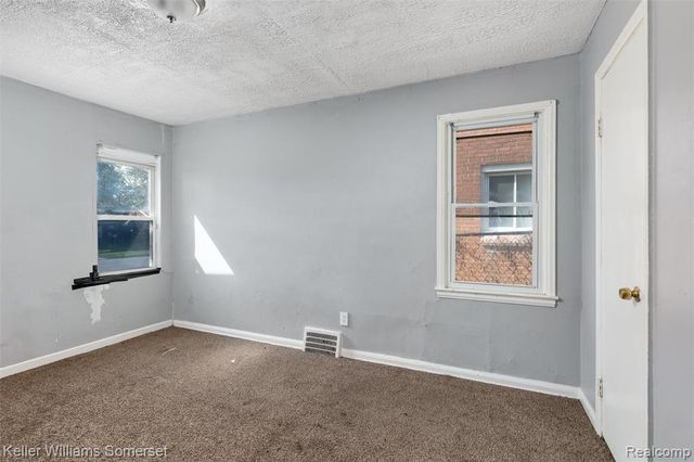 9922 Coyle Street, Detroit, MI 48227