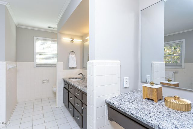 808 W Knox Street, Durham, NC 27701