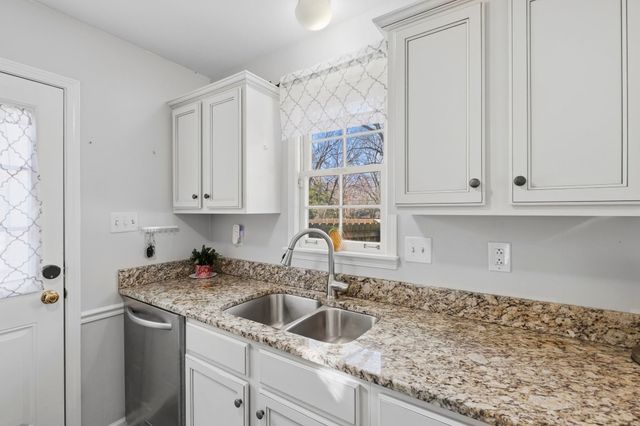 395 ALEXANDER ST, Memphis, TN 38111