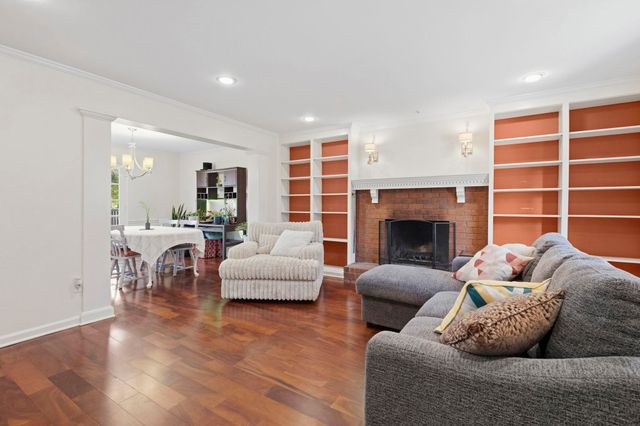 395 ALEXANDER ST, Memphis, TN 38111