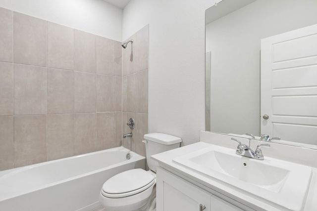 2809 Auburn Court, Princeton, TX 75407