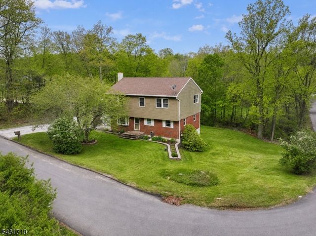 421 Glen Ridge Rd, Vernon Twp., NJ 07422