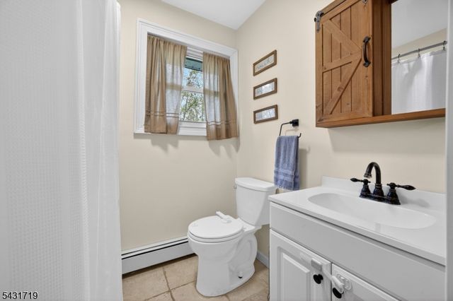 421 Glen Ridge Rd, Vernon Twp., NJ 07422