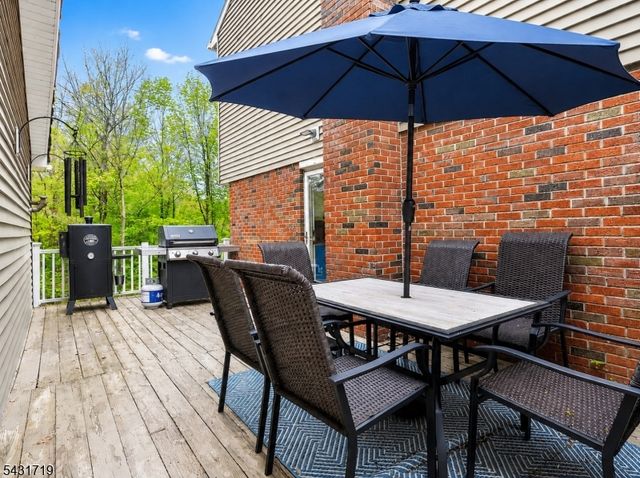 421 Glen Ridge Rd, Vernon Twp., NJ 07422
