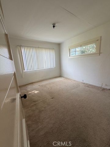 718 E Walnut, Burbank, CA 91501