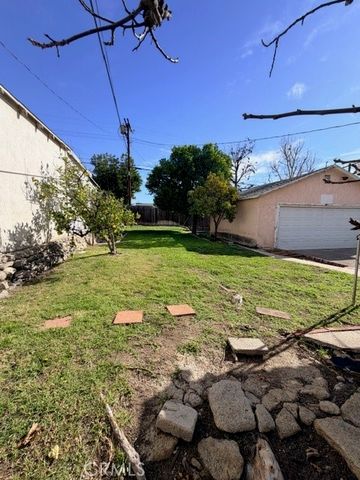 718 E Walnut, Burbank, CA 91501