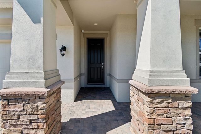 19161 LONG LAKE RANCH BOULEVARD, Lutz, FL 33558