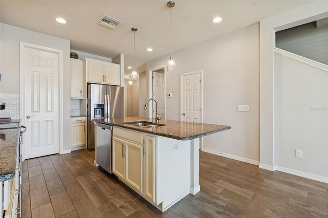 19161 LONG LAKE RANCH BOULEVARD, Lutz, FL 33558