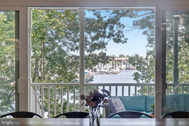 120 ISLAND VIEW DR, Annapolis, MD 21401
