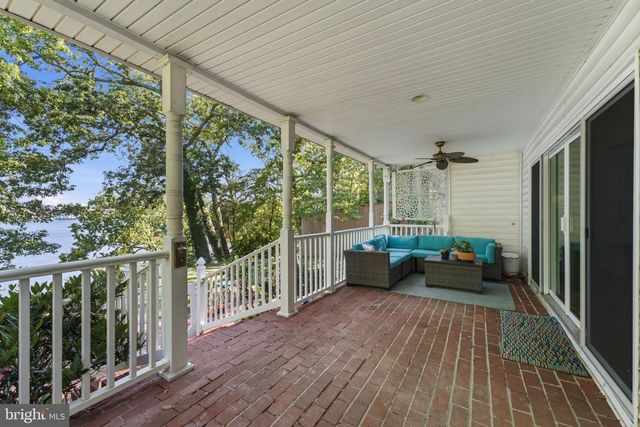 120 ISLAND VIEW DR, Annapolis, MD 21401