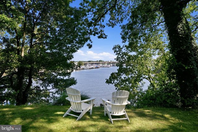 120 ISLAND VIEW DR, Annapolis, MD 21401
