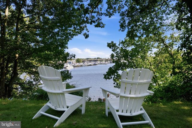 120 ISLAND VIEW DR, Annapolis, MD 21401