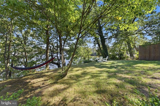 120 ISLAND VIEW DR, Annapolis, MD 21401