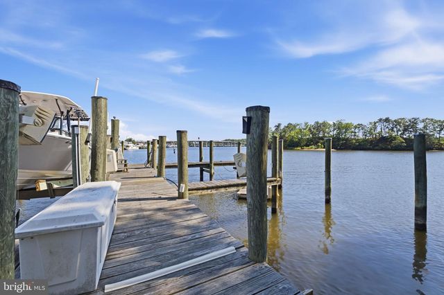 120 ISLAND VIEW DR, Annapolis, MD 21401