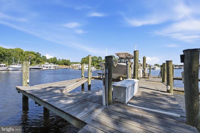 120 ISLAND VIEW DR, Annapolis, MD 21401