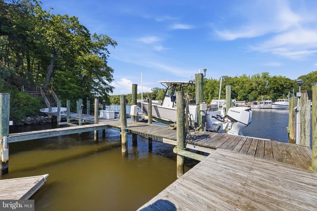 120 ISLAND VIEW DR, Annapolis, MD 21401