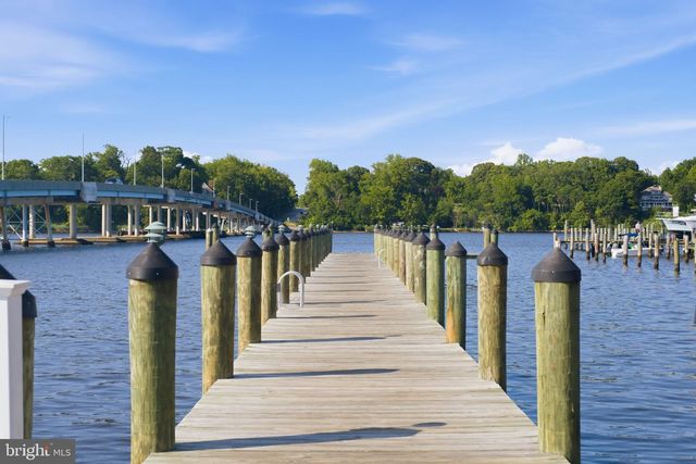 120 ISLAND VIEW DR, Annapolis, MD 21401