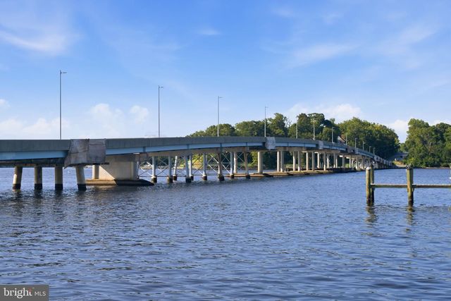 120 ISLAND VIEW DR, Annapolis, MD 21401