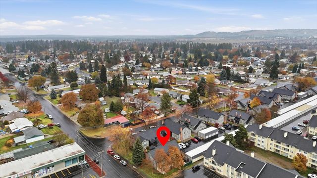102 E Weile Ave, Spokane, WA 99208