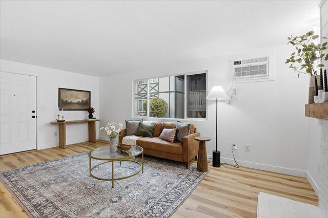 102 E Weile Ave, Spokane, WA 99208