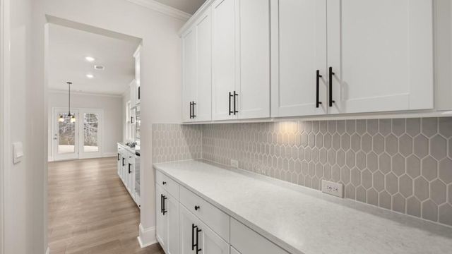 5185 Thalley Creek Drive, Cumming, GA 30028