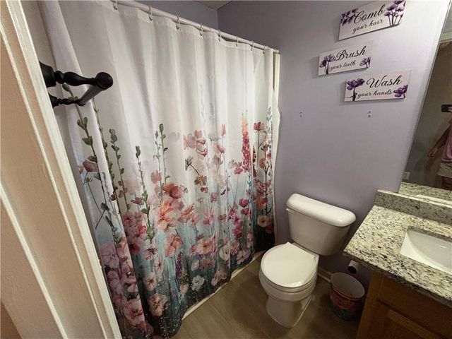 115 Greatwood Drive, White, GA 30184
