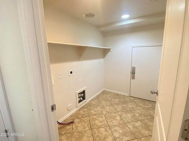 2036 W QUICK DRAW Way, San Tan Valley, AZ 85144