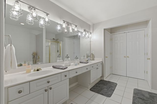 231 Green Harbor Rd Unit 96, Old Hickory, TN 37138