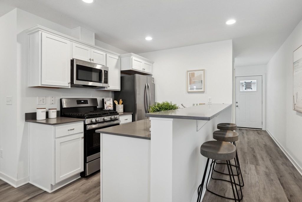2032 James Avenue N, Minneapolis, MN 55411 — exterior