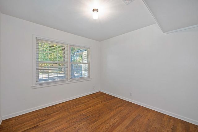 605 Westacre Rd, West Sacramento, CA 95691