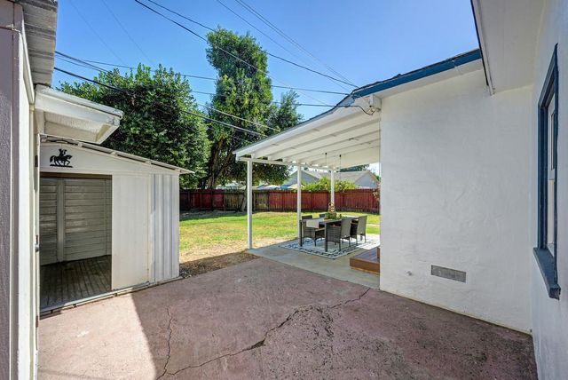 605 Westacre Rd, West Sacramento, CA 95691