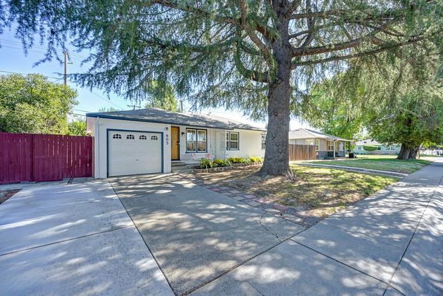 605 Westacre Rd, West Sacramento, CA 95691