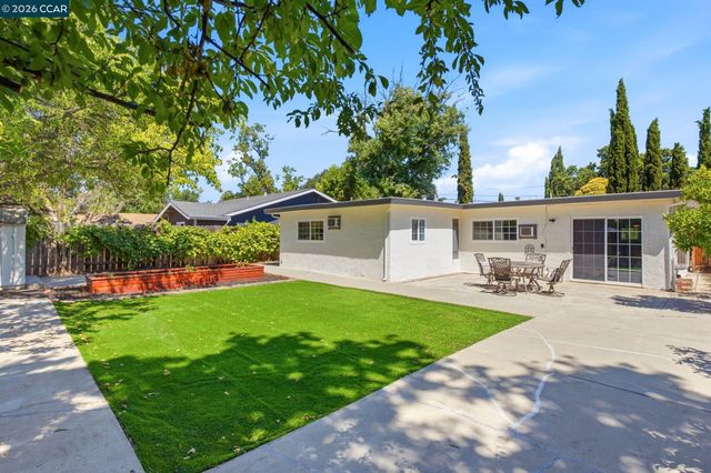 161 Diablo Ct, Pleasant Hill, CA 94523