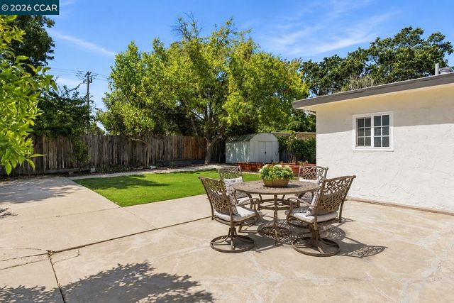 161 Diablo Ct, Pleasant Hill, CA 94523