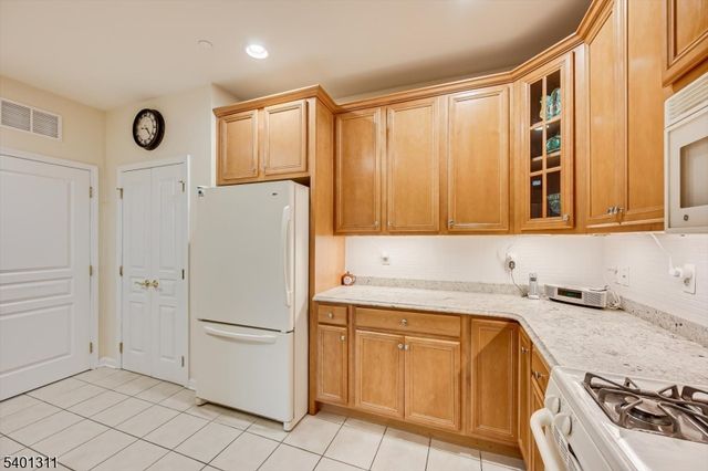 3108 Chesterwood Way, Franklin Twp., NJ 08873