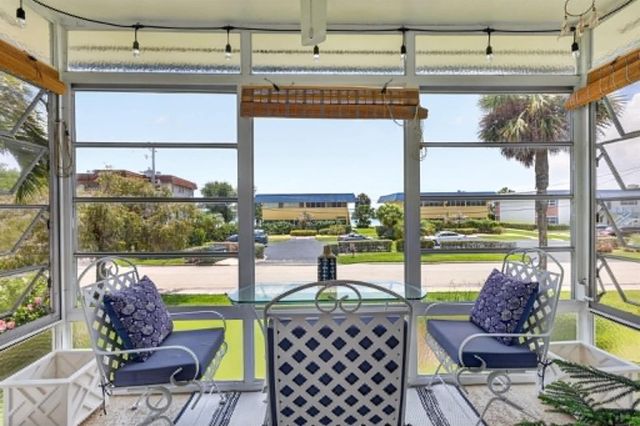 1176 Bayshore Drive 205, Fort Pierce, FL 34949