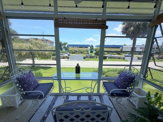 1176 Bayshore Drive 205, Fort Pierce, FL 34949
