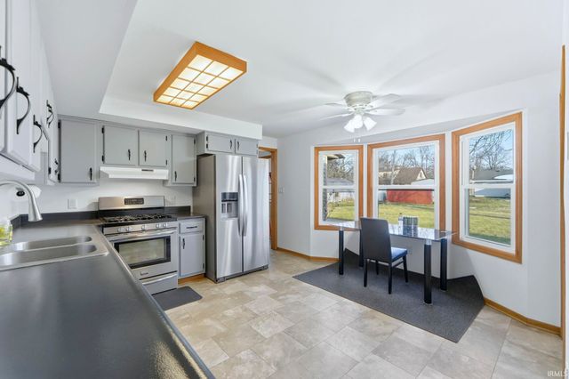 4216 Hickory Ridge Drive, Woodburn, IN 46797