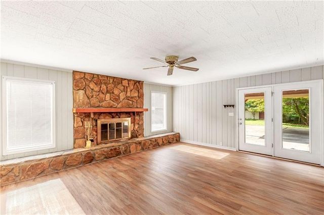 5115 Mclain Drive NW, Acworth, GA 30101