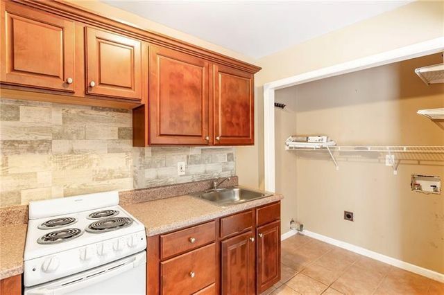 5115 Mclain Drive NW, Acworth, GA 30101