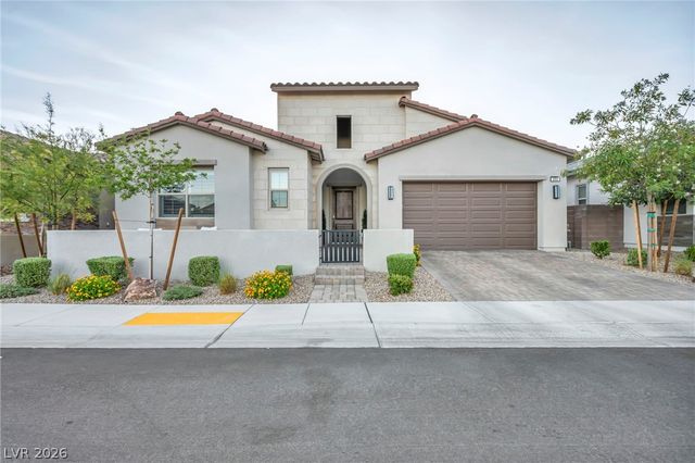 253 Robledo Street, Las Vegas, NV 89138