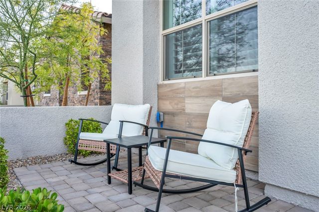 253 Robledo Street, Las Vegas, NV 89138