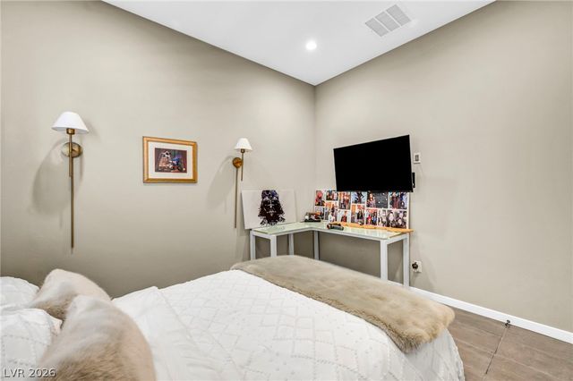 253 Robledo Street, Las Vegas, NV 89138